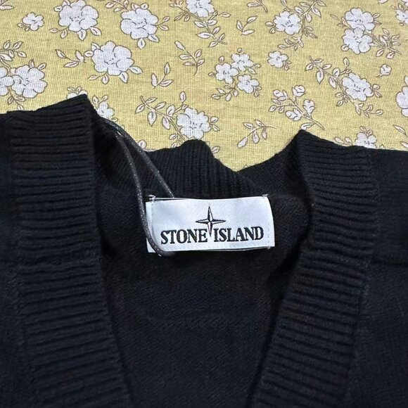 Stone Island Black V-Neck Knit Cardigan - Picture 2 of 8